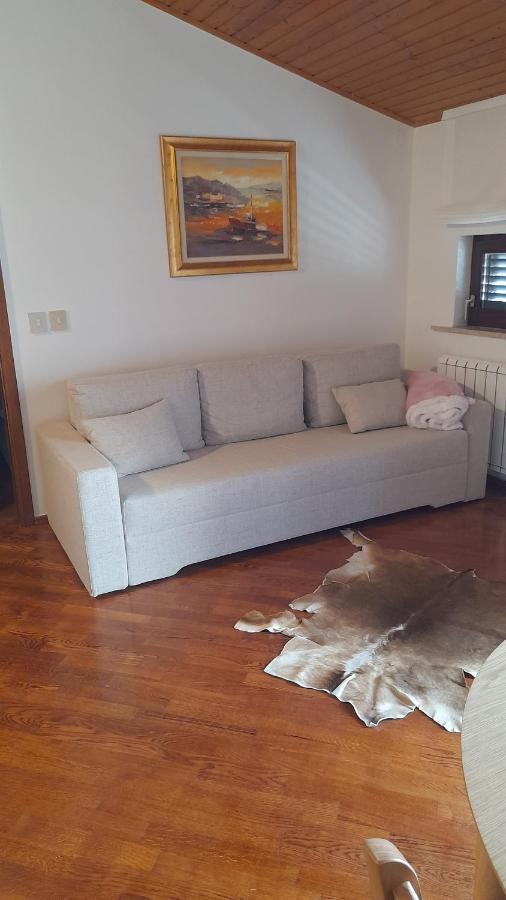 Apartment Maras Porec Bagian luar foto