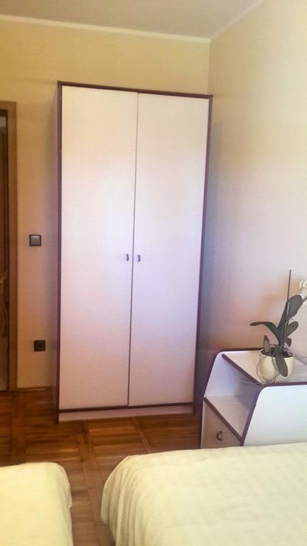 Apartment Maras Porec Bagian luar foto