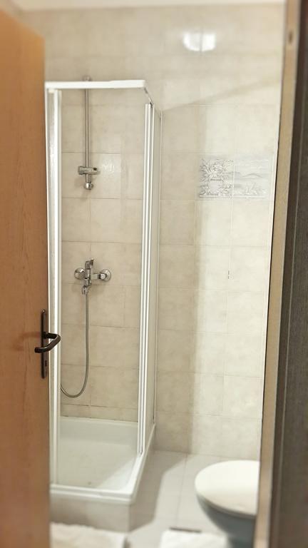 Apartment Maras Porec Bagian luar foto