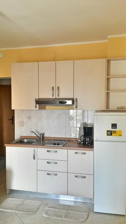 Apartment Maras Porec Bagian luar foto